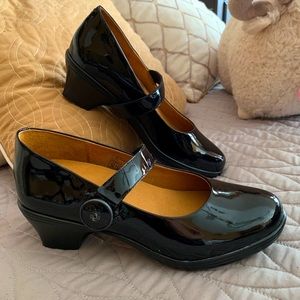 Dr. Comfort Black Patent Leather Mary Jane SZ 8